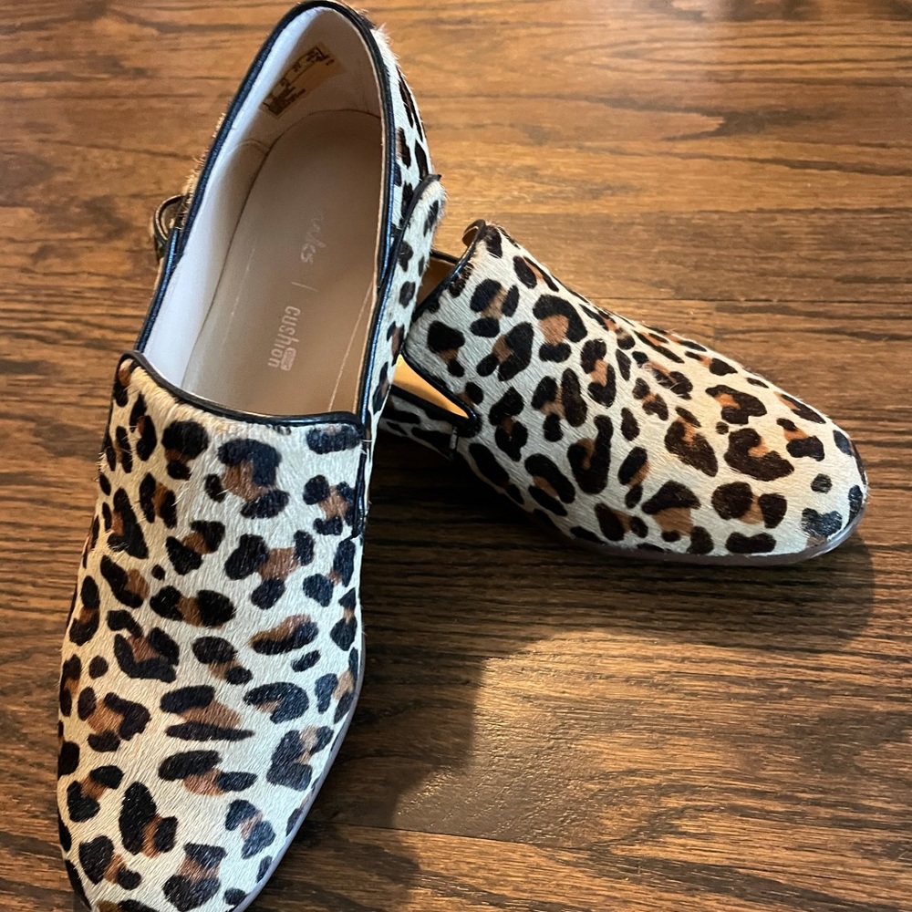 Clarks Cushion Plus Leopard size 6.5